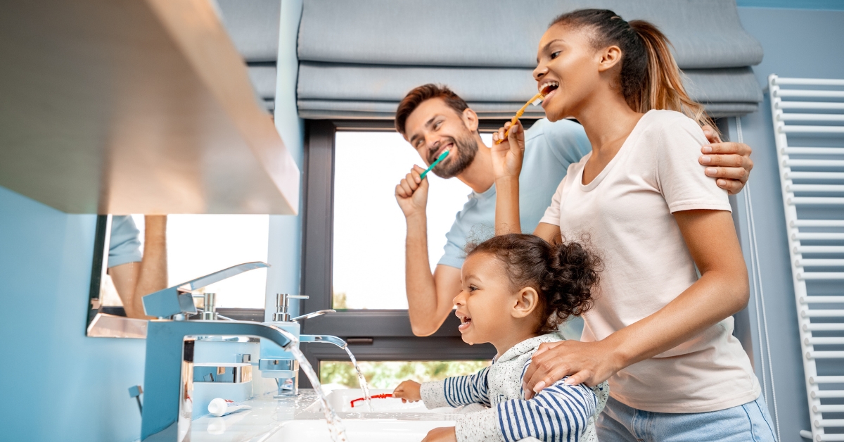 Summer Vacation Oral Care Checklist for Families Photo
